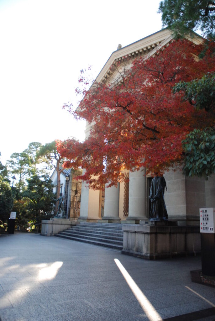 秋の大原美術館